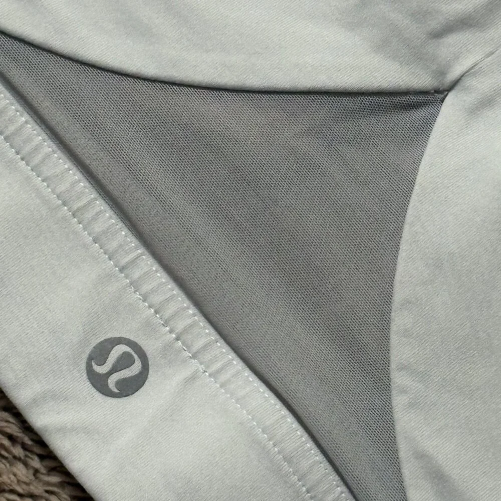 Lululemon Train Times White Gym Training Sports Bra Luxtreme Mesh Racerback 6 - Picture 6 of 8